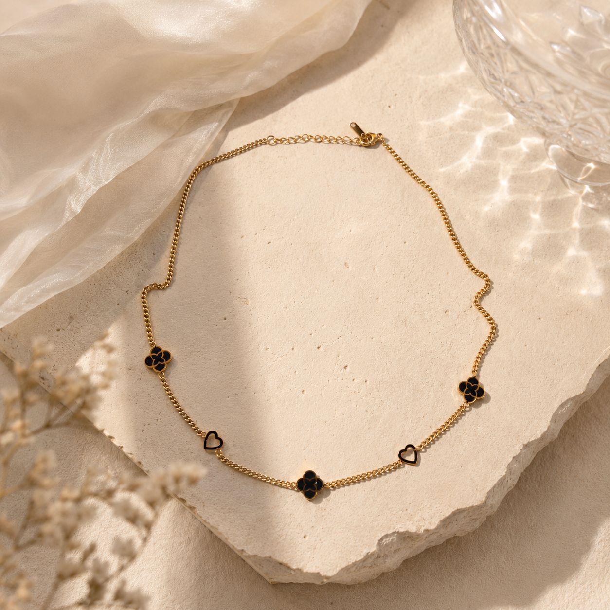 Statement Black Clover Necklace – 18K Gold Plated Anti-Tarnish Stainless Steel Jewelry